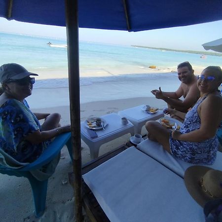 Hostal Lamar Baru Donde Gertrudis Playa Blanca Exterior foto